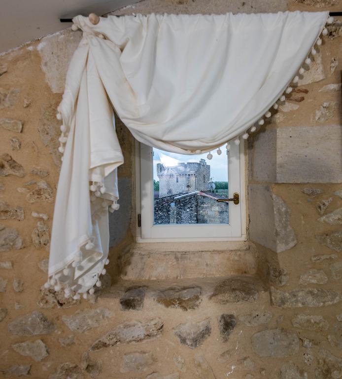 Chambres D'Hotes Le Relais Des Remparts Rions Экстерьер фото