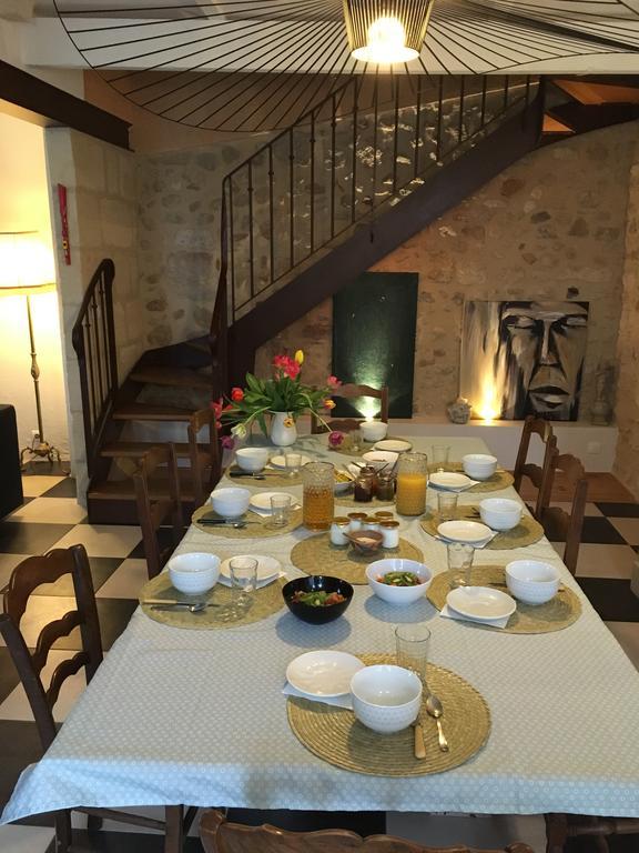 Chambres D'Hotes Le Relais Des Remparts Rions Экстерьер фото