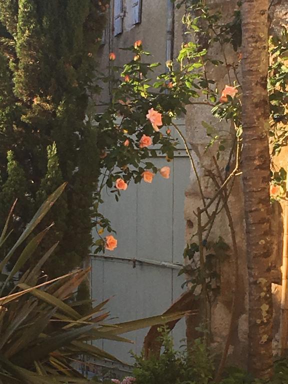 Chambres D'Hotes Le Relais Des Remparts Rions Экстерьер фото
